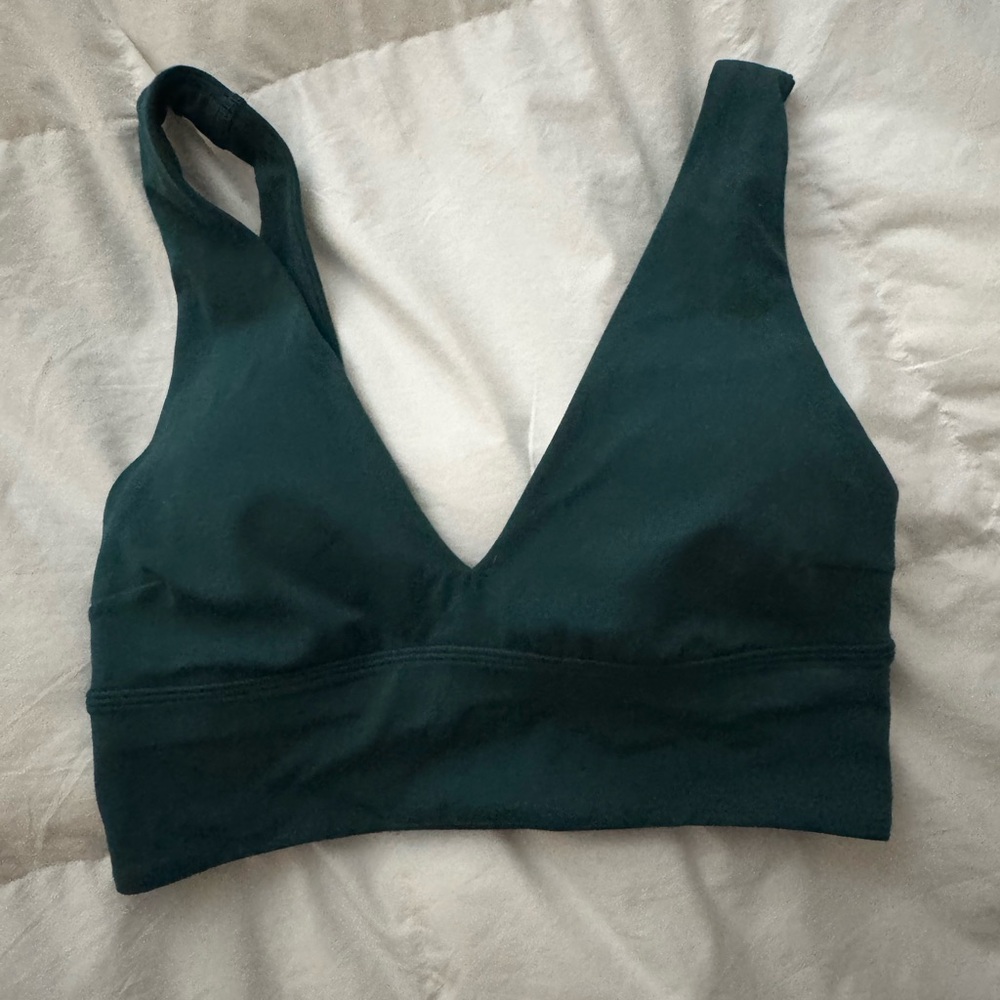 Lululemon Align V-Neck Bra *Light Support, A/B Cup Sz 4 - Picture 3 of 5